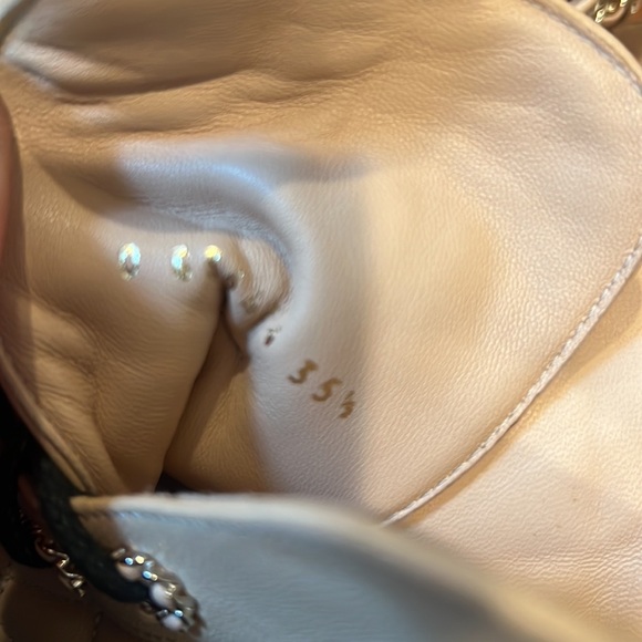 CHANEL BEIGE BLACK QUILTED LEATHER BRAVE LACE UP CC LOGO ANKLE  BOOTS 35.5 - Picture 6 of 6